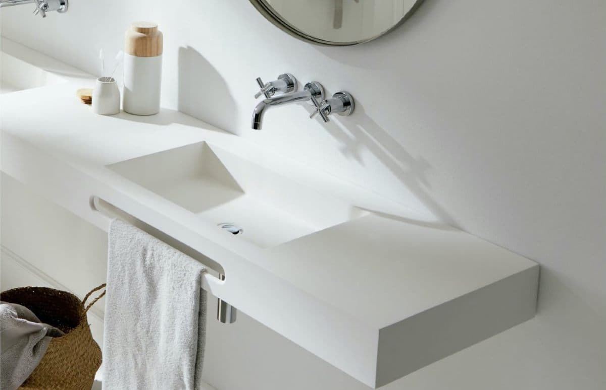 Lavabo light filler